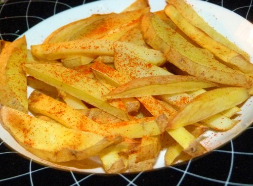 Fat-free chili fries : )