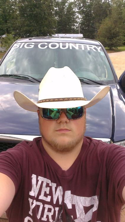 texasbrisket:  aysskin:  W P BOSS  BIG Country…Woof! 