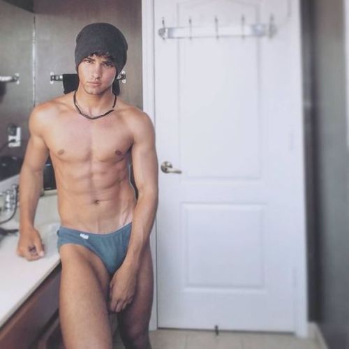 https://ukbriefs.tumblr.com/post/171353556226