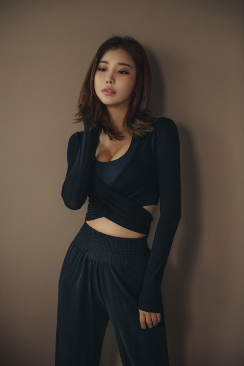 korean-dreams-girls:Park Da Hyun - October 03, 2019 Set 