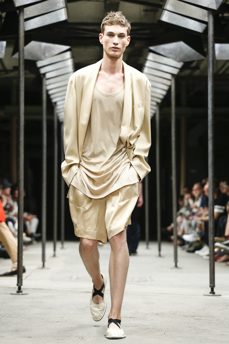 THE FASHIONEETA