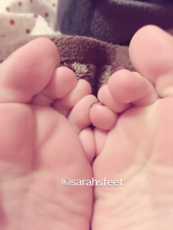 Sarahsfeet:  My Toes Got Extra Special Attention This Evening From My Boyfriend ;)