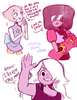 rhonocrs:first doodle of all the crystal gems lmao hooray!! i honestly didn’t even think i could draw garnet, i’m quite proud. also i got these short words from the su game which is really fun and exciting ya’ll should play it!!