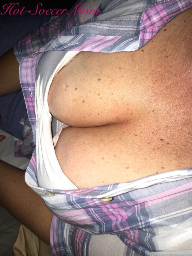 naughtynursemn:  hot-soccermom:  I was tagged by the beautiful @greeneyedgirrl to