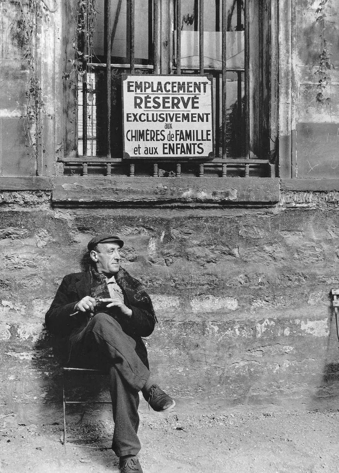  Robert Doisneau - Jardin Des Plantes, 1951. &ldquo;Emplacement réservé exclusivement