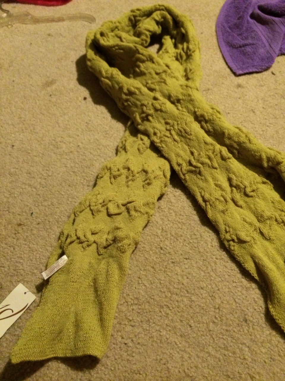 acidhippie:  ***PLEASE DO NOT REMOVE THIS TEXT*** Okay so I promised you all a giveaway
