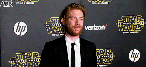kylemclachlan:Domhnall Gleeson at Star Wars premieresThe Force Awakens (2015) | The Last Jedi (2017)