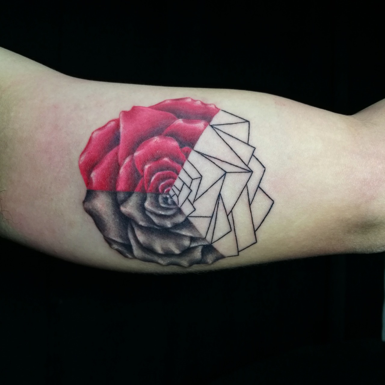 fuckyeahtattoos:Done by Jhay Colis, Philippines :O