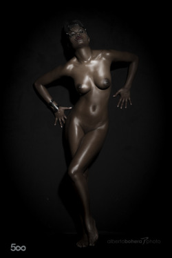 artistic-nude-photos:  Ebony by albertobohera http://ift.tt/1EqT149