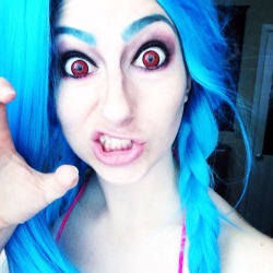 brittxedo:So if you don’t happen to follow me on Instagram and would like to im deviouslilwolf   Anyway here are some more Jinx pictures from this morning ;D