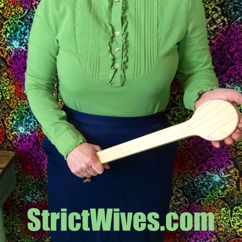 Listen to Leila’s full F/M spanking interview for free at StrictWives.com