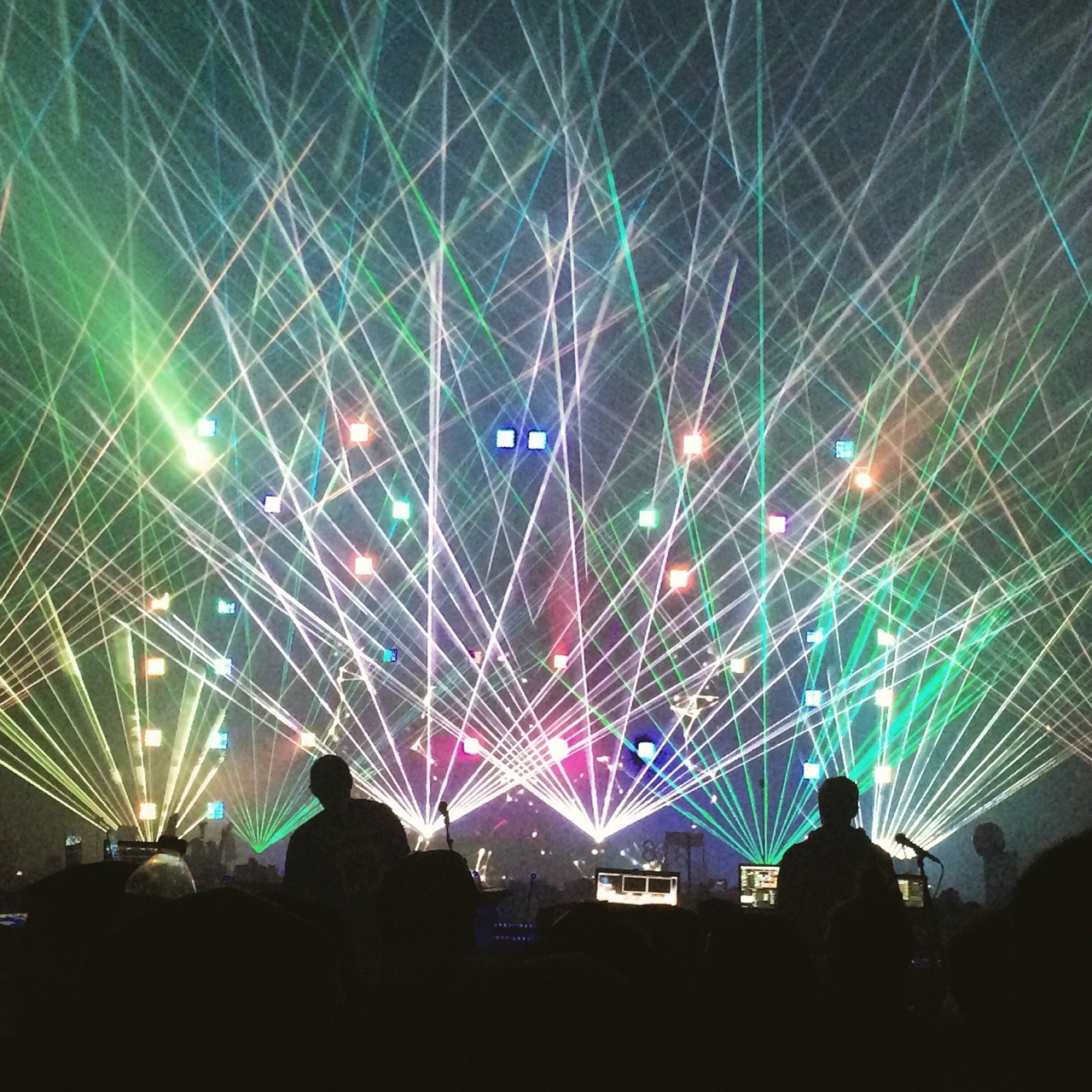 mdma-ziiing:  Basslights 2014 Hampton, VA 🎉🐼 
