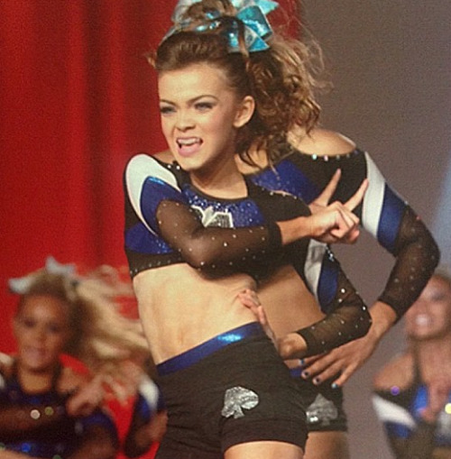 cheer-is-religion: bows-andd-glitter: ckeer: q’d WHAT IS HER NAME??? amanda wiseman!