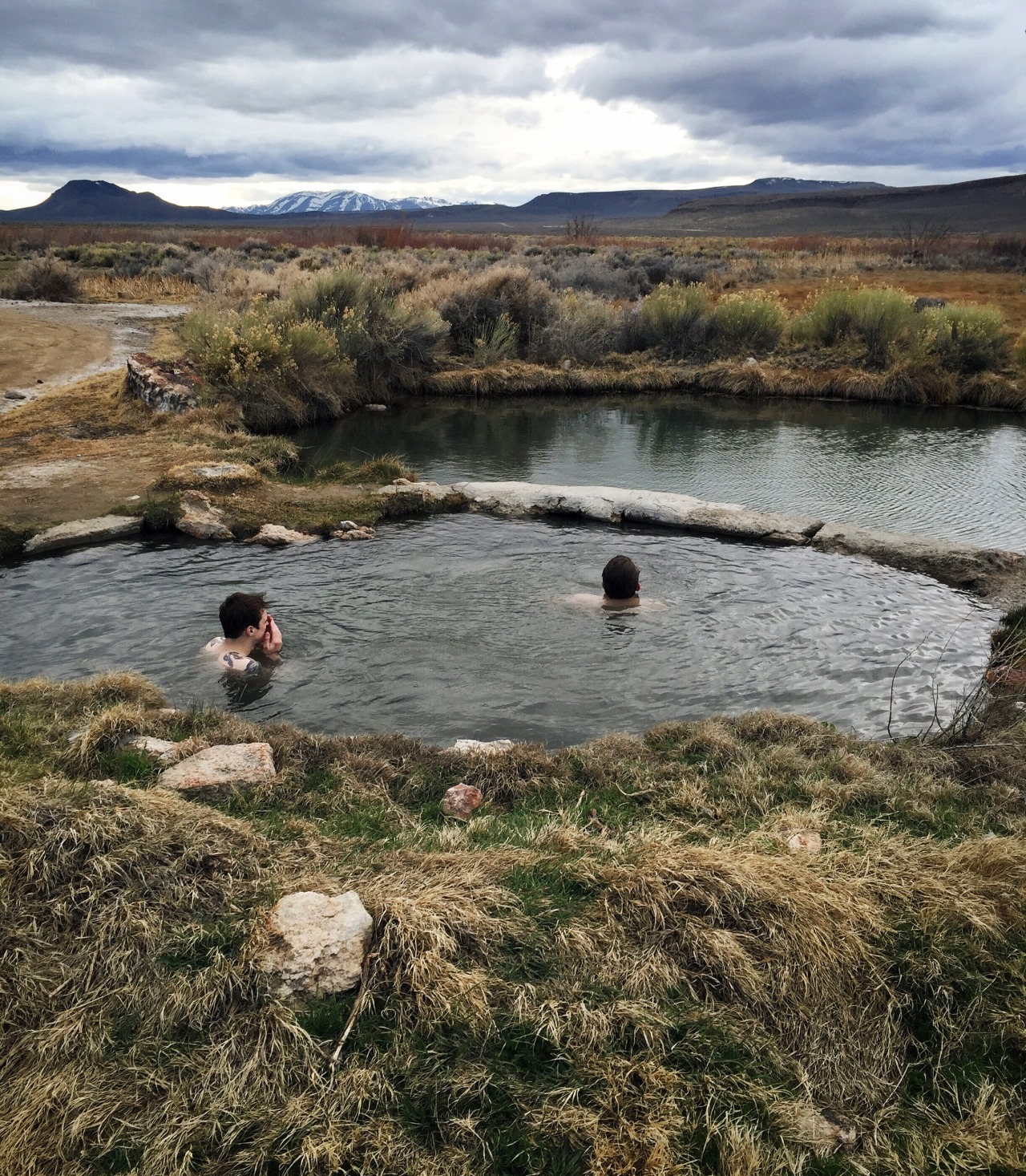 theoregonscout:  Sam and Jake taking a dip at Willow Creek Hot Springs before the