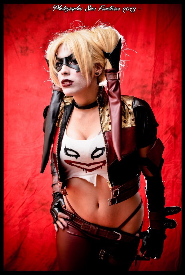 hotcosplaychicks:  Harley Quinn INJUSTICE: Gods Among Us - Insurgency by Candustark