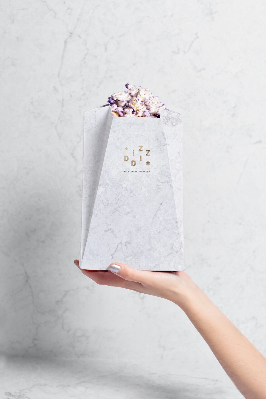 white fleur