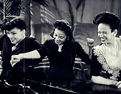 theladybadass:  Lovely ladies in Maurice Rocco’s soundie, Rocco Blues (circa 1940s) 