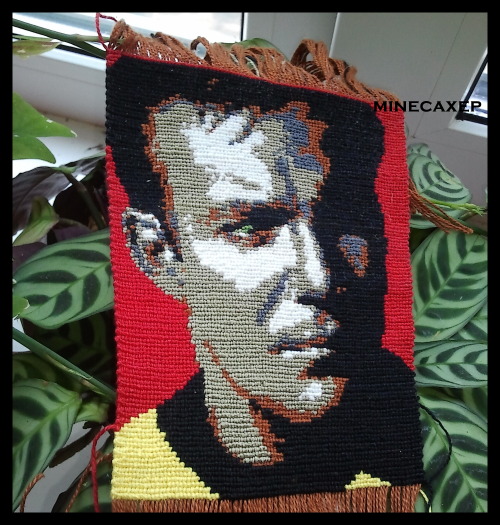 Kirk’s portrait 90 strings, 108 rows 10,5 * 14 cm pattern adds later.