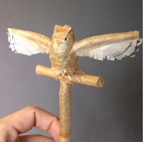 lightskintgawd:  worldofnugs:  Owl joint   Why niggas can’t just roll up and smoke no more?