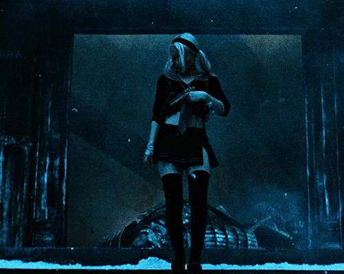 EMILY BROWNING In Sucker Punch (2011) Dir. Zack Snyder