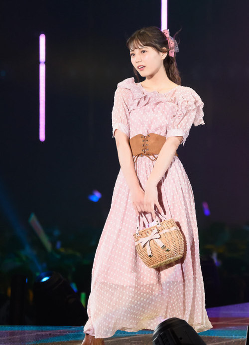 小坂菜緒 × TOKYO GIRLS COLLECTION 2019 S/SSHIBUYA109 ANNIVERSARY SPECIAL STAGE