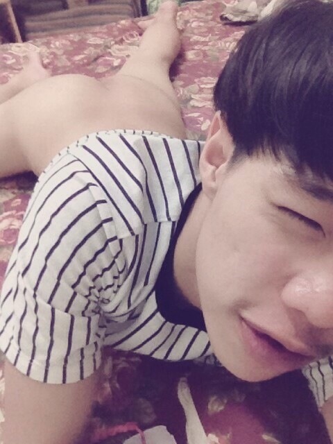 eastern-asylum:  Dreamy Asian Best BTM BOY! 