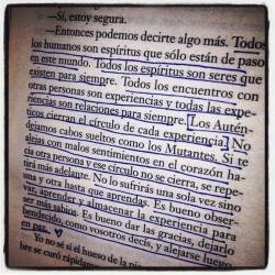 nodecidisersuicida:    “Si no te alejas de la persona que te daña, el ciclo no se cerrará, se volverá a repetir y sufrirás hasta que aprendas a no hacerlo”.†nodecidisersuicida†  