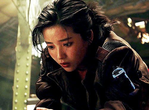 shesnake:Kim Tae-ri in Space Sweepers (2021) dir. Jo Sung-hee