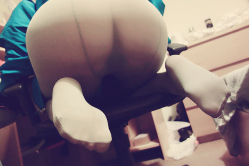 kevince007: 撅