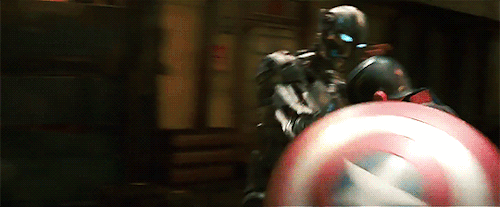 richardrankin:Cap + his shield in AOU