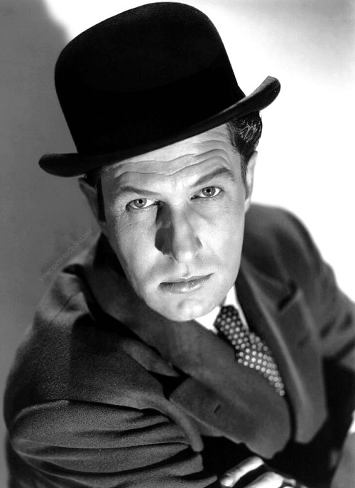 Vincent Price as Police Inspector R. Clinner in Moss Rose // 1947 // promo // © Everett