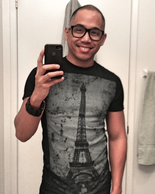 jaynotjason:  I was tagged by awitpicker81 to post 6 selfies. I am going to tag i-vaz, willfullyme, leo-haunted, princealonzo, geehench1493, mat-ant-28, thejovanicmethod, waffywonka to also post 6 selfies if they haven’t already done so ;)
