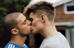 Showstudio:  The Perfect Kiss, Man About Town A/W 14, Photography By Alasdair Mclellan