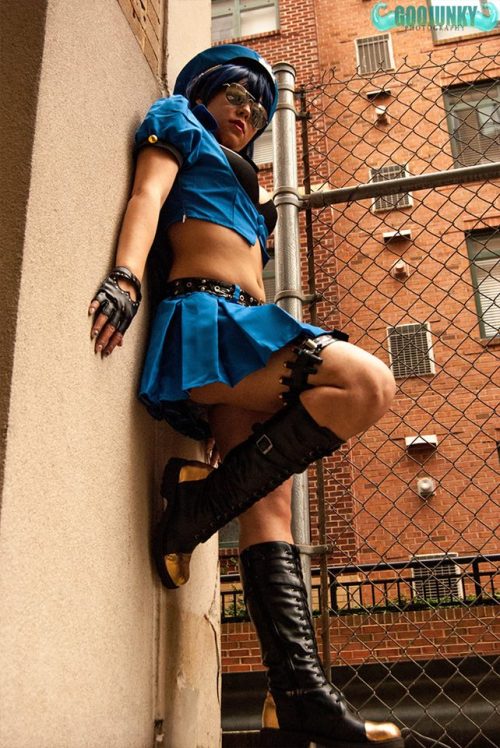 truly-madly-geekly:  On Patrol by PrinceIzumi For more cosplay check out http://truly-madly-geekly.tumblr.com 