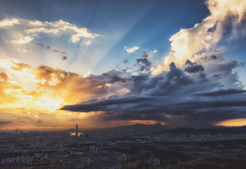 rjkoehler:One of the most beautiful sunsets I’ve ever seen in Seoul, seen from Namhansanseong Fortre
