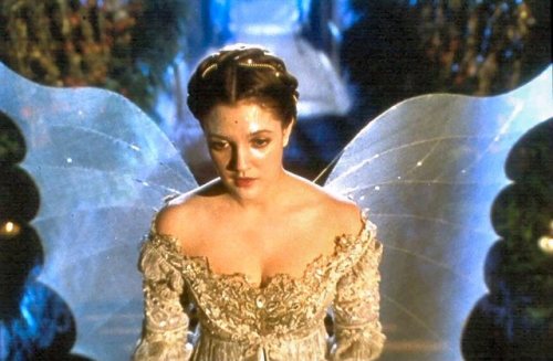 crimsonclad:dinosaurswearingdior:costumeloverz71:Drew Barrymore, Ever After (1998) ballgown exhibits