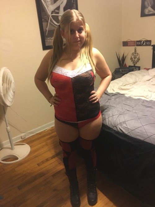 brittnijones12:  Ignore my face lol hubby takes terrible pics! Part 3 #me