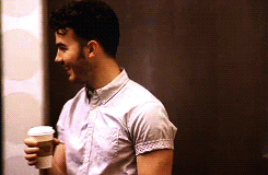 :  Kevin Jonas Helps Brothers Joe and Nick Jonas Pick Up Women {x} 