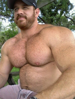 Manly-Brutes:  Manly-Brutes.tumblr.com