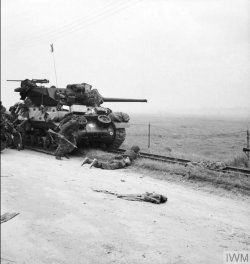 panzerbekampfer:British  M10 “Wolverine”. Normandy, June 1944.