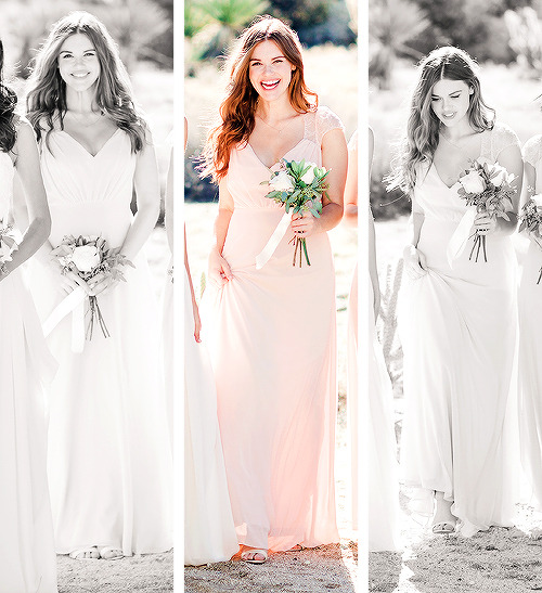 hollandnews:  New photos of Holland Roden in Mahaley Manning’s wedding. 