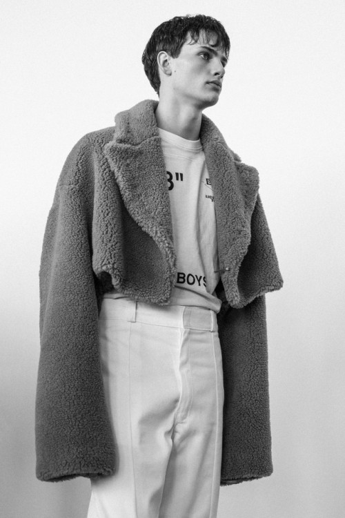 justdropithere:  Guirec Murie by Arnaud Lafeuillade - Backstage at Off/White, FW18