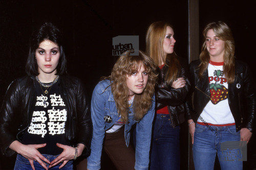 Daily vintage fashion inspo by Girlfriend Vintage: The Runaways London 1980. Photo:  Adrian Boot