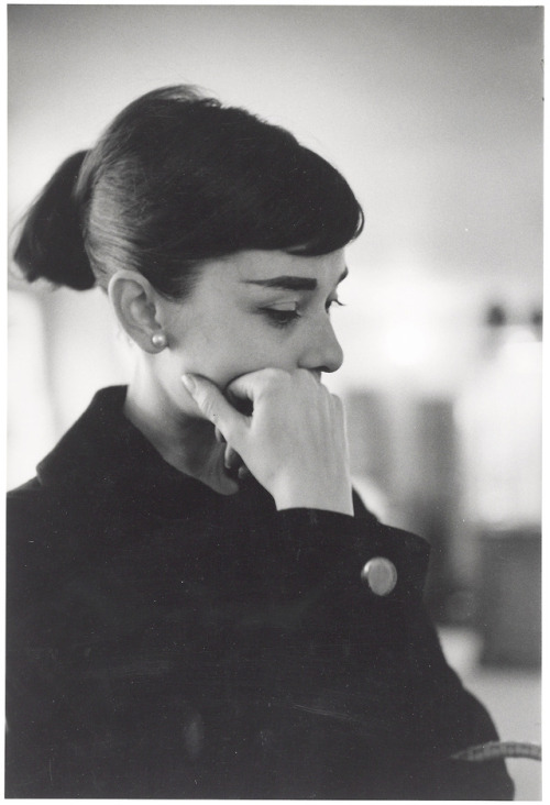 rareaudreyhepburn:Audrey Hepburn photographed by David Seymour during rehearsals for the Funny 