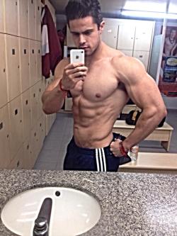 musclemex:  Memo Rodriguez