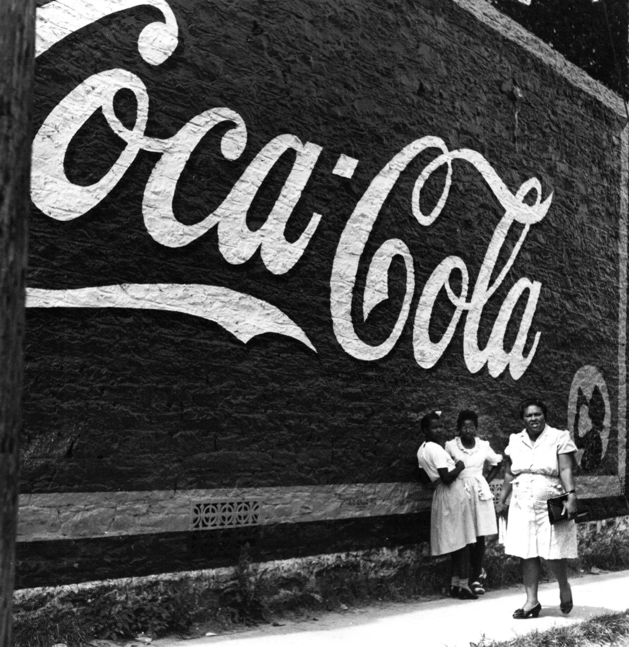 updownsmilefrown:  Huntsville, Texas, 1945 by Esther Bubley 