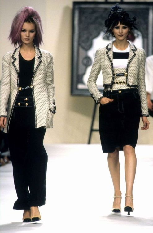 kate-jam-and-diamonds:Chanel S/S 1994