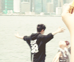 happyvirus-deactivated20160703:  i believe i can fly~ 