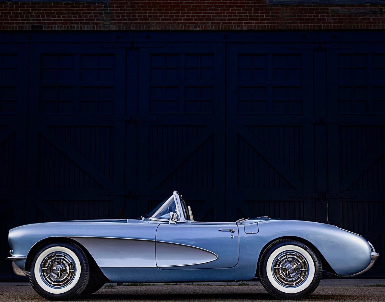 utwo:  1956 Chevrolet Corvette Roadster © don kates 