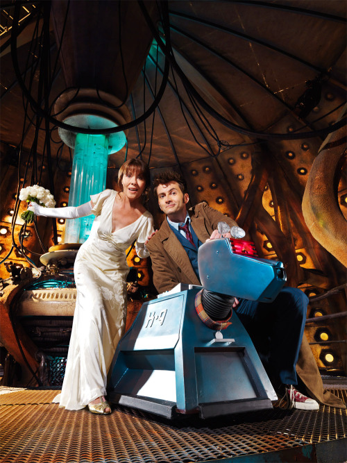 cosmicdragon:  Goodbye, My Sarah Jane. My little tribute to Elisabeth Sladen, can’t believe it’s been 2 years already. [1 February 1946 – 19 April 2011]